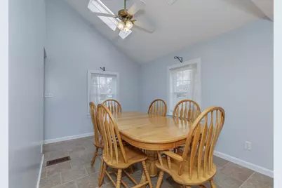 21 Hobart Street, Concord, NH 03303 - Photo 7