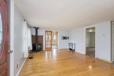 21 Hobart Street, Concord, NH 03303 - Photo 9