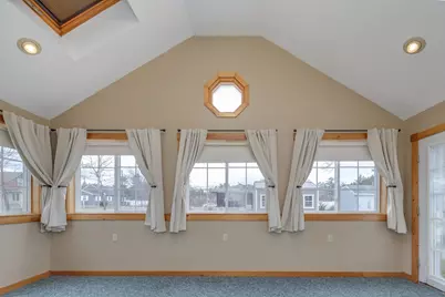 21 Hobart Street, Concord, NH 03303 - Photo 15