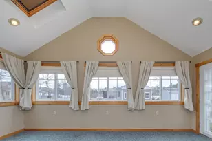 21 Hobart St, Concord, NH 03303 - Photo 15