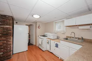 6 Milford St, Amherst, NH 03031 - Photo 5