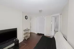 6 Milford St, Amherst, NH 03031 - Photo 25