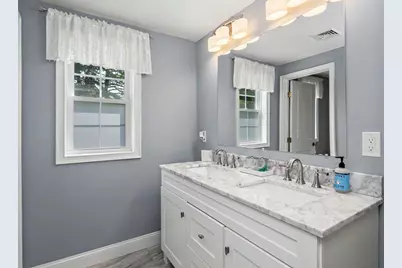 18 Brent Court, Manchester, NH 03103 - Photo 27