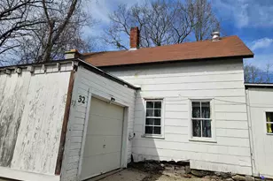 32 Charles St, Keene, NH 03431 - Photo 9