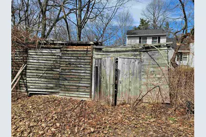 32 Charles Street, Keene, NH 03431 - Photo 11