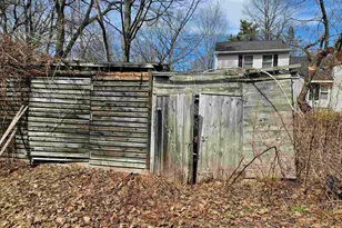 32 Charles St, Keene, NH 03431 - Photo 13