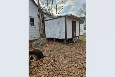 32 Charles Street, Keene, NH 03431 - Photo 5