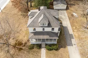 7 1st St, Hudson, NH 03051 - Photo 5