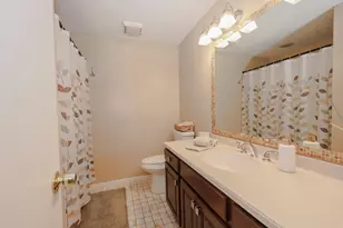 123 Fox Hollow Dr, Hudson, NH 03051 - Photo 21