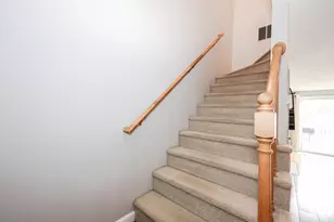 123 Fox Hollow Dr, Hudson, NH 03051 - Photo 19