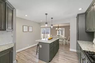 60 Town Farm Rd, Salem, NH 03079 - Photo 9
