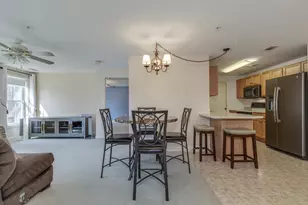 4 Crestview Cir, Londonderry, NH 03053 - Photo 11