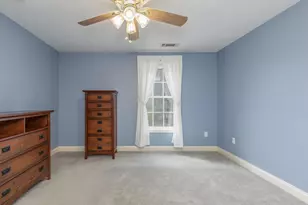 4 Crestview Cir, Londonderry, NH 03053 - Photo 23