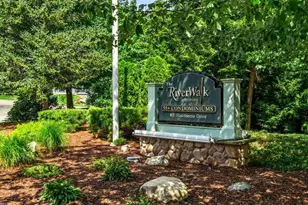 65 Hawthorne Dr, Bedford, NH 03110 - Photo 3