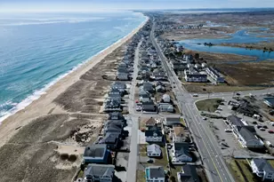 308 Atlantic Ave, Seabrook, NH 03874 - Photo 7