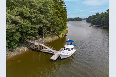 26 Smith Garrison Road, Newmarket, NH 03857 - Photo 3