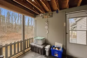 41 Mathew Cir, Goffstown, NH 03045 - Photo 9