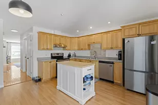 6 Tammy Ct, Hudson, NH 03051 - Photo 1