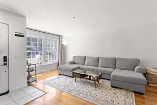 6 Tammy Ct, Hudson, NH 03051 - Photo 11