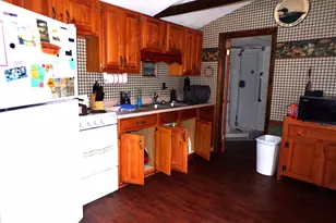 40 Lark St, Franklin, NH 03235 - Photo 3