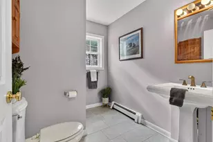 209 Dover Point Rd, Dover, NH 03820 - Photo 15