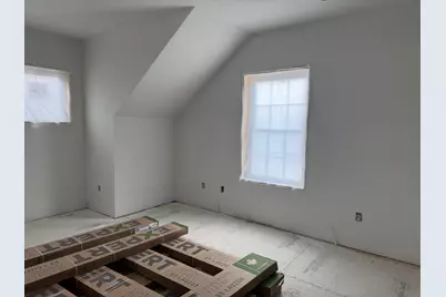 15 Rock Ridge Boulevard, Lebanon, NH 03755 - Photo 9