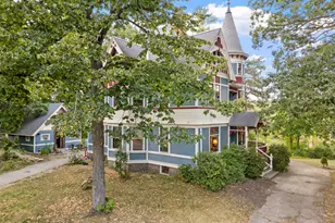 68 Center St, Wolfeboro, NH 03894 - Photo 57