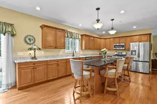 7 Lefevre Dr, Kingston, NH 03848 - Photo 11