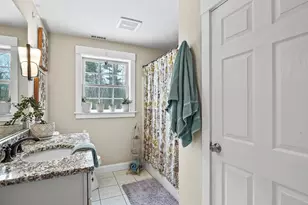 7 Lefevre Dr, Kingston, NH 03848 - Photo 27