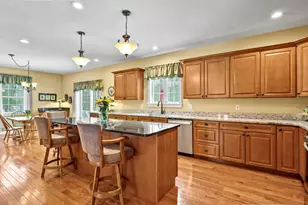 7 Lefevre Dr, Kingston, NH 03848 - Photo 11