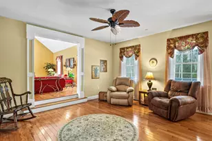 7 Lefevre Dr, Kingston, NH 03848 - Photo 9