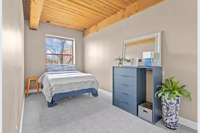 335 Cypress Street #2-S, Manchester, NH 03103 - Photo 17