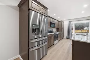 18 Hammond Rd, Milford, NH 03055 - Photo 7