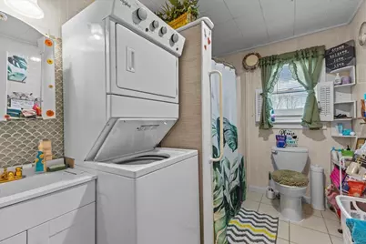 49 Russell Street, St. Albans City,  05478 - Photo 21