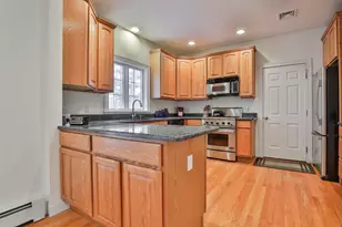 19 Melissa Cir, Pelham, NH 03076 - Photo 5