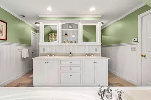 17 Canterbury Ln, Bedford, NH 03110 - Photo 31