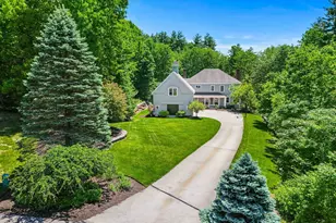 17 Canterbury Ln, Bedford, NH 03110 - Photo 57