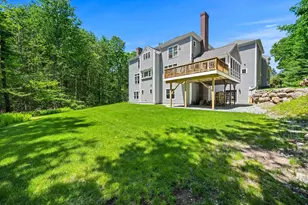 17 Canterbury Ln, Bedford, NH 03110 - Photo 55