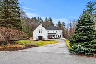 17 Canterbury Ln, Bedford, NH 03110 - Photo 57