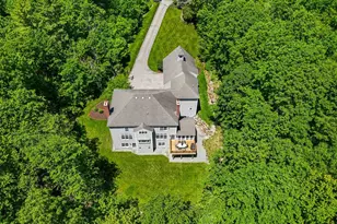17 Canterbury Ln, Bedford, NH 03110 - Photo 53