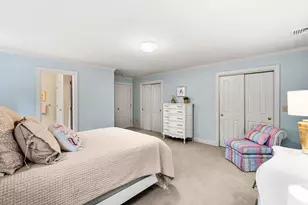 17 Canterbury Ln, Bedford, NH 03110 - Photo 39