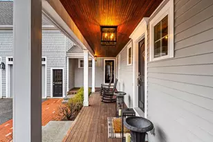 17 Canterbury Ln, Bedford, NH 03110 - Photo 5