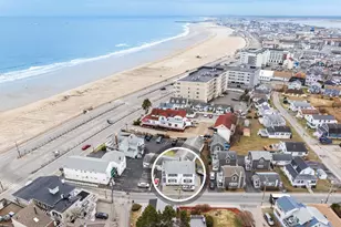 359 Ocean Blvd, Hampton, NH 03842 - Photo 1