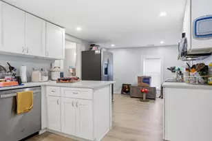 39 S Barnstead Rd, Barnstead, NH 03225 - Photo 3