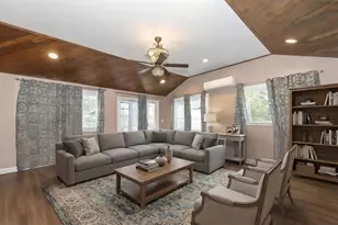 25 Pelham St, Nashua, NH 03063 - Photo 19