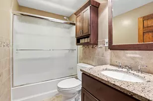 84 S Fremont St, Manchester, NH 03103 - Photo 11