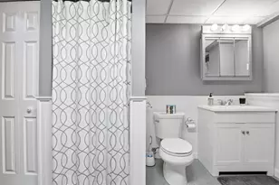 84 S Fremont St, Manchester, NH 03103 - Photo 15