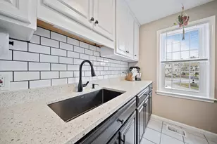 9A Sundown Dr, Derry, NH 03038 - Photo 7