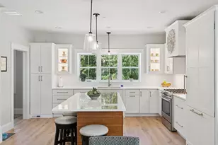 50 Cate St, Portsmouth, NH 03801 - Photo 13