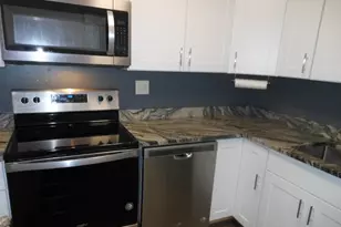 113 Cluff Crossing Rd, Salem, NH 03079 - Photo 5